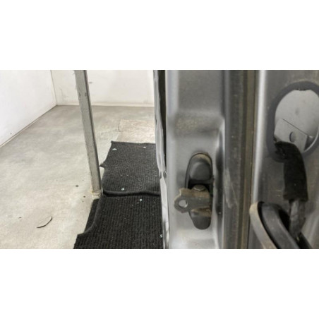 Porte arriere gauche HYUNDAI I 40 Photo n°1