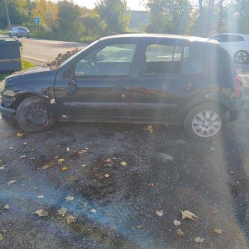 Serrure avant droit RENAULT CLIO 2 Photo n°7