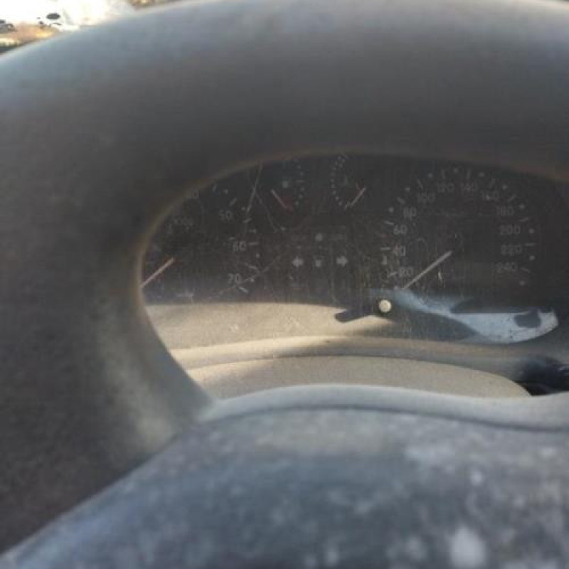 Serrure avant droit RENAULT CLIO 2 Photo n°12