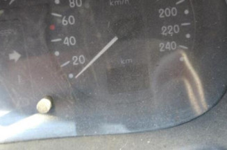 Serrure avant droit RENAULT CLIO 2