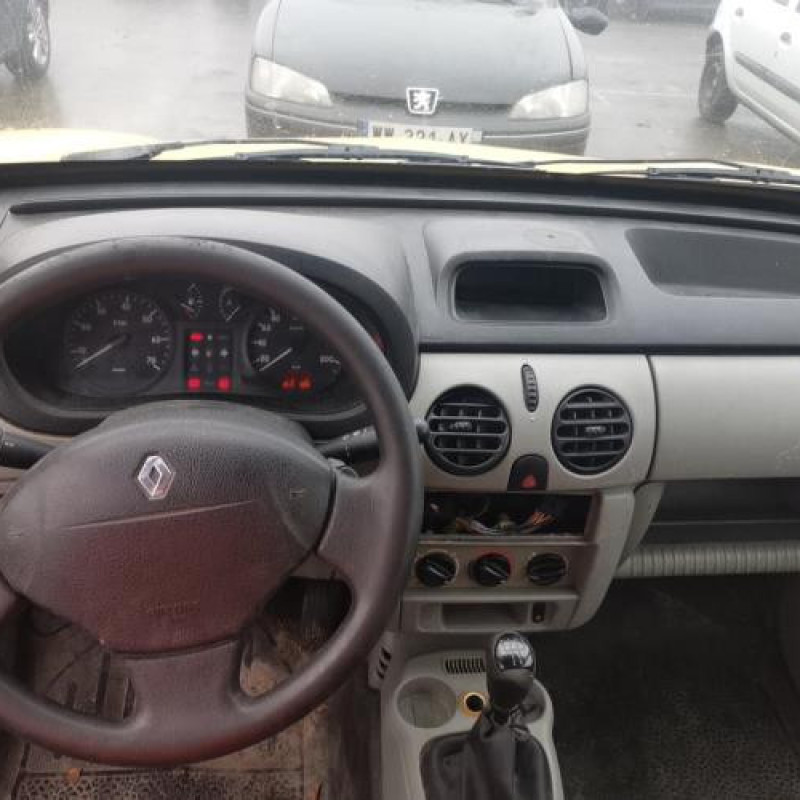 Pare choc arriere RENAULT KANGOO 1 Photo n°17