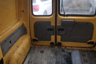 Pare choc arriere RENAULT KANGOO 1