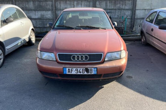 Retroviseur droit AUDI A4 1