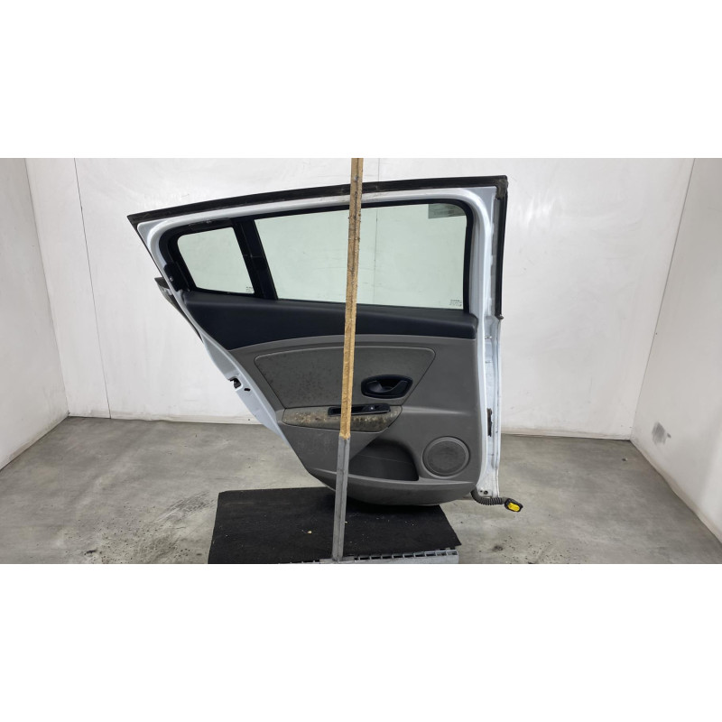 Porte arriere gauche RENAULT MEGANE 3 Photo n°4