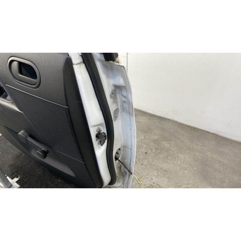 Porte arriere gauche FORD FIESTA 5 Photo n°3