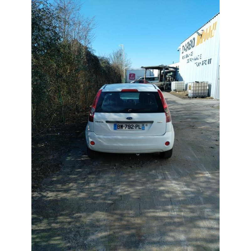 Porte arriere gauche FORD FIESTA 5 Photo n°16