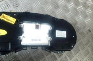 Compteur PEUGEOT 5008 1
