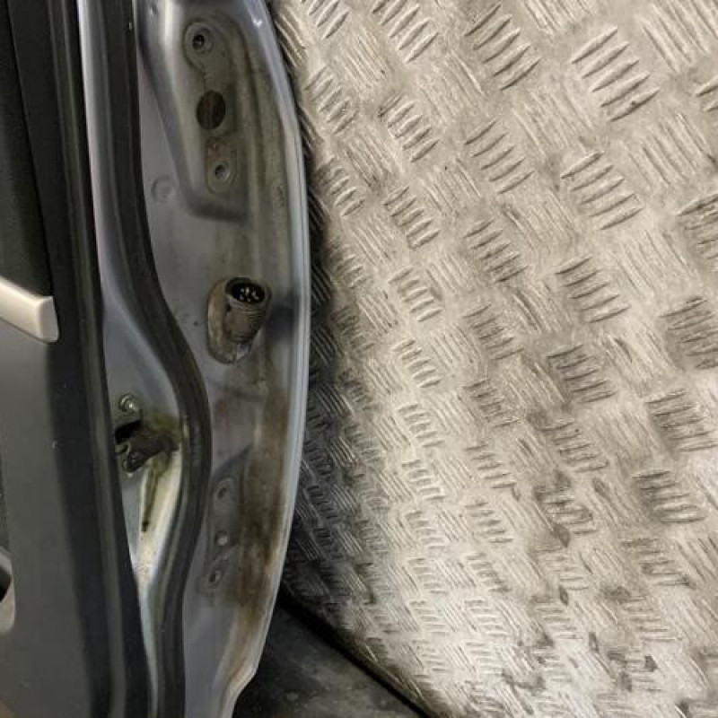 Porte arriere gauche TOYOTA COROLLA VERSO 2 Photo n°5