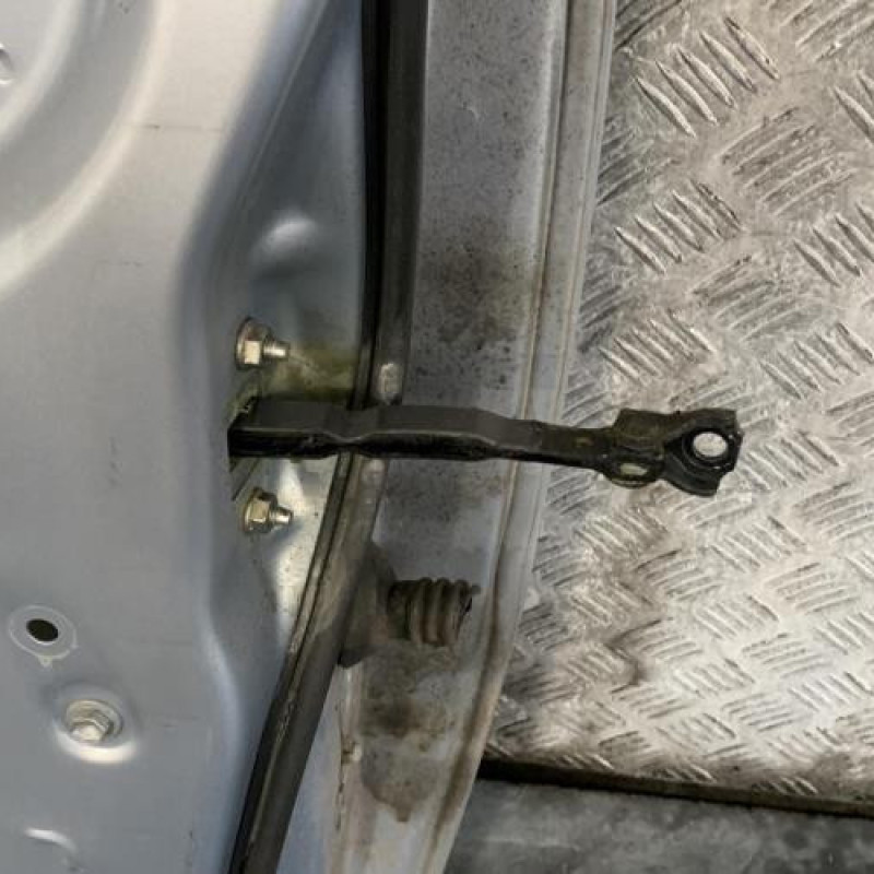 Porte avant gauche TOYOTA COROLLA VERSO 2 Photo n°4