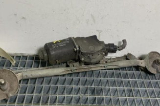 Moteur essuie glace avant TOYOTA COROLLA VERSO 2