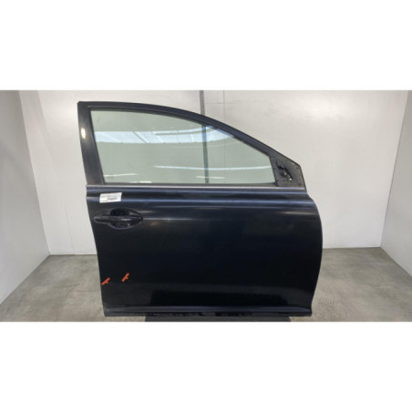 Porte avant droit TOYOTA AVENSIS 2 Photo n°1