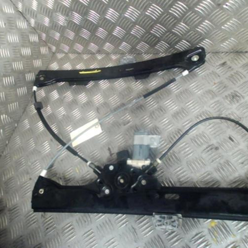 Leve vitre electrique avant droit BMW SERIE 5 E61 Photo n°2