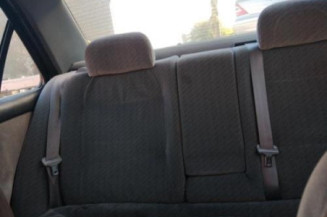 Serrure avant droit PEUGEOT 406