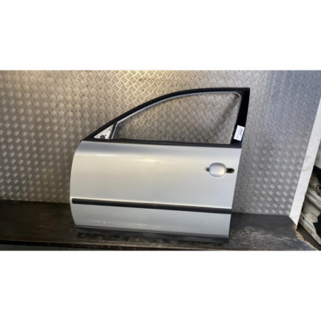 Porte avant gauche VOLKSWAGEN PASSAT 4 Photo n°1