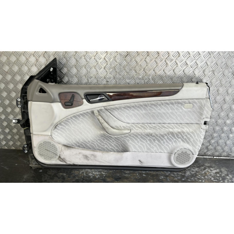 Porte avant droit MERCEDES CLASSE CLK 208 Photo n°3