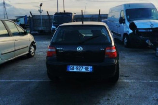 Serrure avant droit VOLKSWAGEN GOLF 4