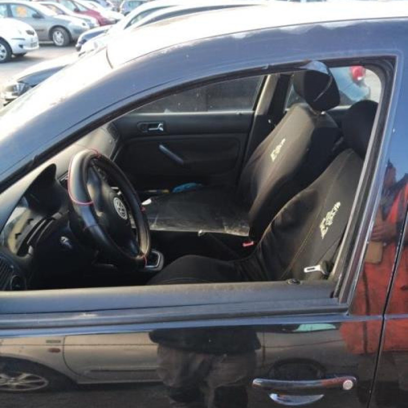Serrure avant droit VOLKSWAGEN GOLF 4 Photo n°8