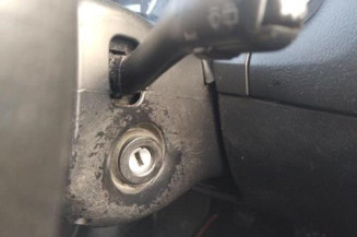 Serrure avant droit VOLKSWAGEN GOLF 4