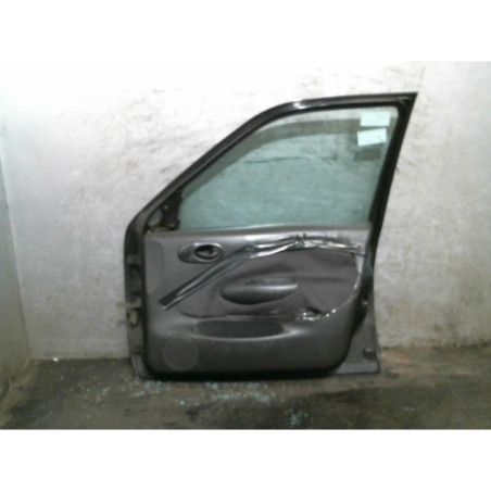 Porte avant droit FORD FIESTA 4 Photo n°1