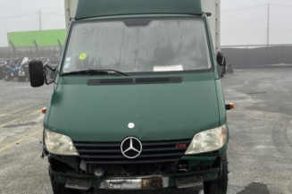Serrure avant gauche MERCEDES SPRINTER 1