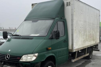 Serrure avant gauche MERCEDES SPRINTER 1