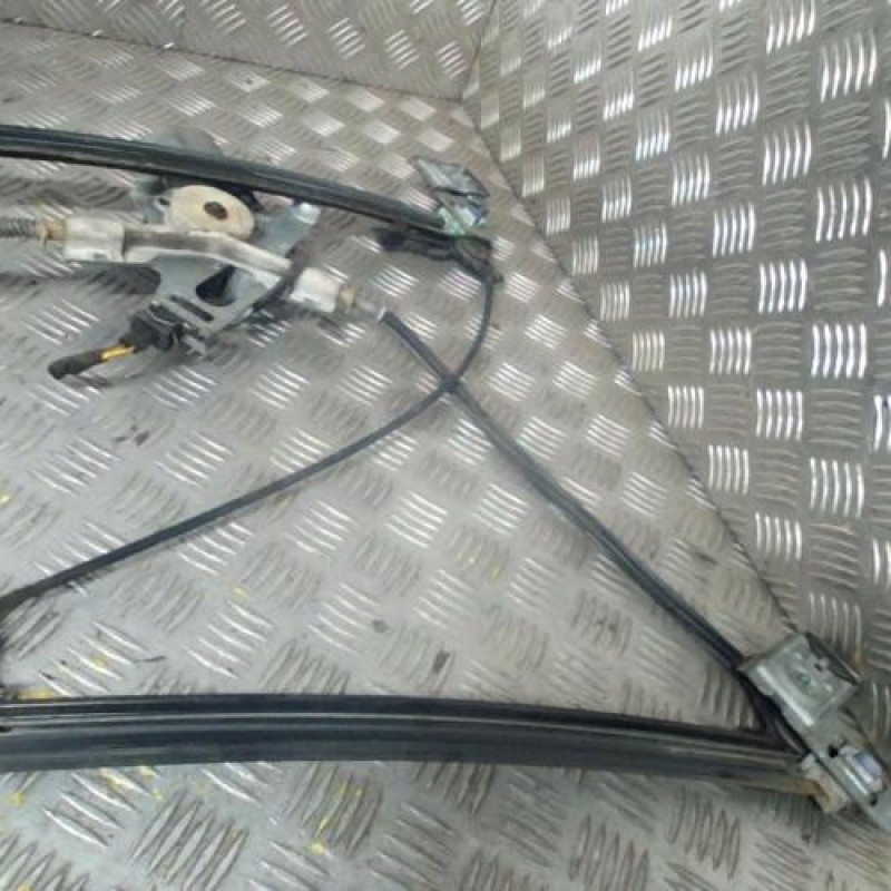 Leve vitre electrique avant gauche SEAT CORDOBA 1 Photo n°1