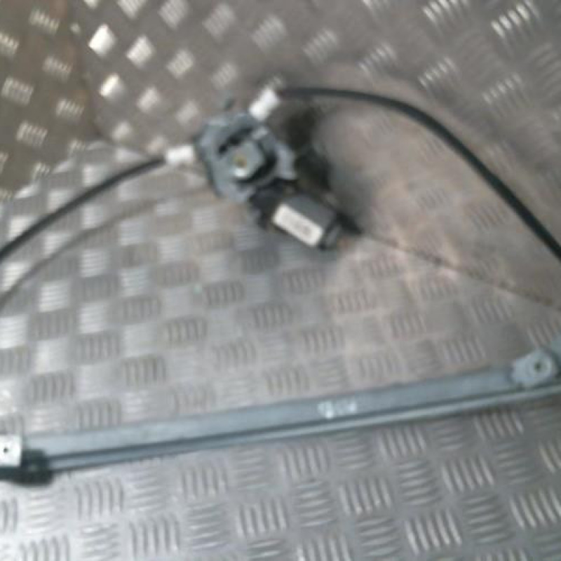 Leve vitre electrique avant droit RENAULT SCENIC 1 Photo n°1