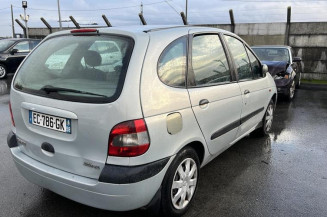 Leve vitre electrique avant droit RENAULT SCENIC 1