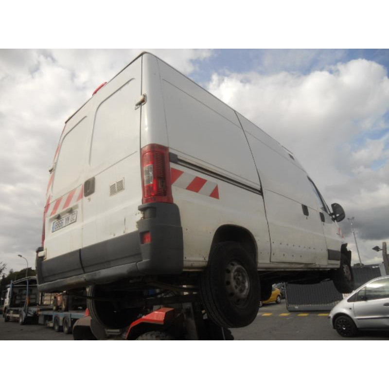 Porte avant droit CITROEN JUMPER 2 Photo n°8