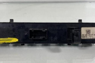Bouton de warning PEUGEOT 3008 1