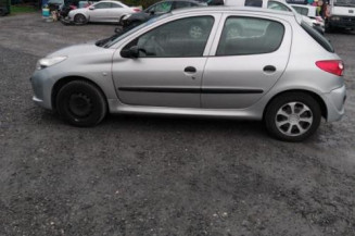 Pretensionneur de ceinture avant droit PEUGEOT 206+