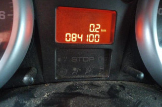 Pretensionneur de ceinture avant droit PEUGEOT 206+