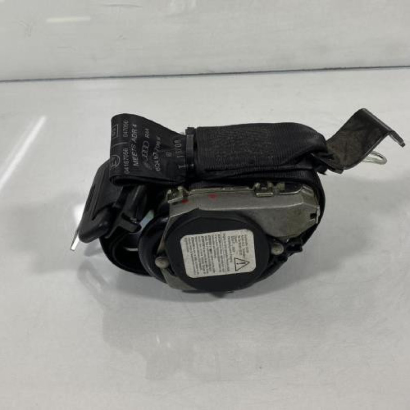 Pretensionneur de ceinture avant droit VOLKSWAGEN POLO 4 Photo n°3