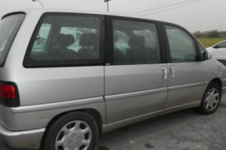 Moteur essuie glace arriere PEUGEOT 806