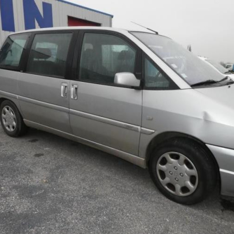Moteur essuie glace arriere PEUGEOT 806 Photo n°8
