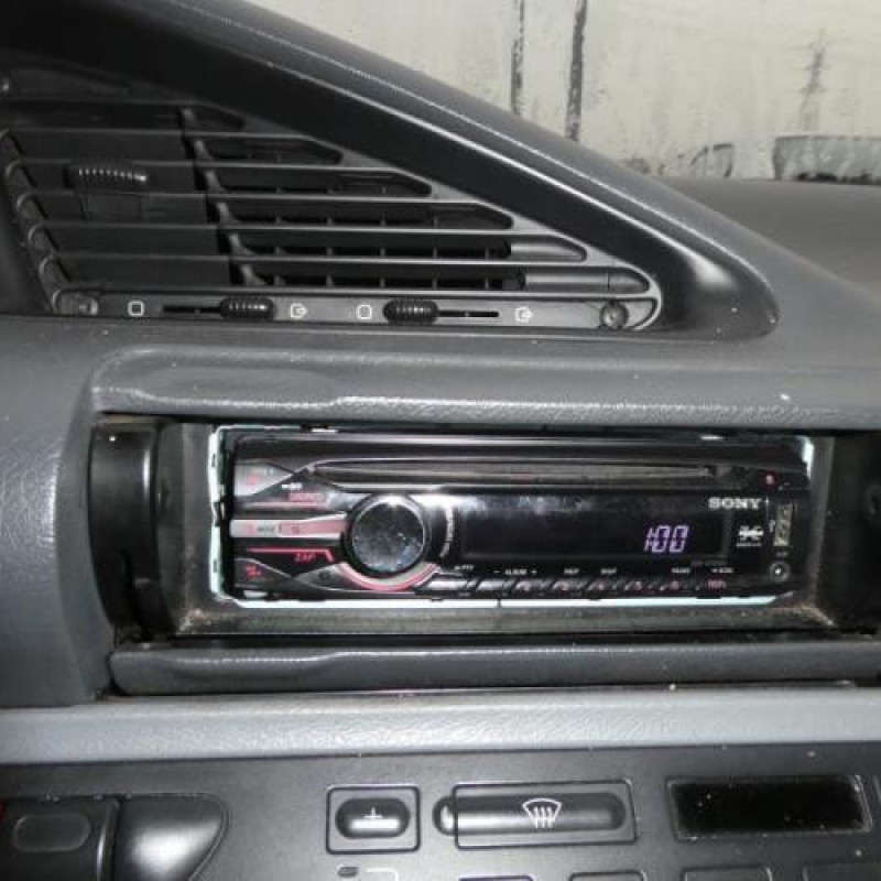 Moteur essuie glace arriere PEUGEOT 806 Photo n°10