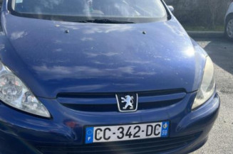 Pretensionneur de ceinture avant gauche PEUGEOT 307