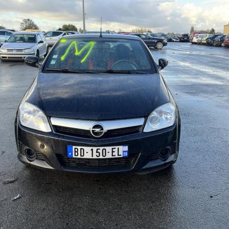 Porte avant gauche OPEL TIGRA 2 Photo n°8