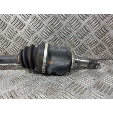 Cardan gauche (transmission) TOYOTA YARIS 3