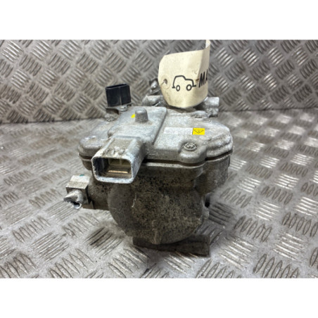 Compresseur clim TOYOTA YARIS 3