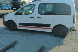 Pretensionneur de ceinture avant droit CITROEN BERLINGO 2