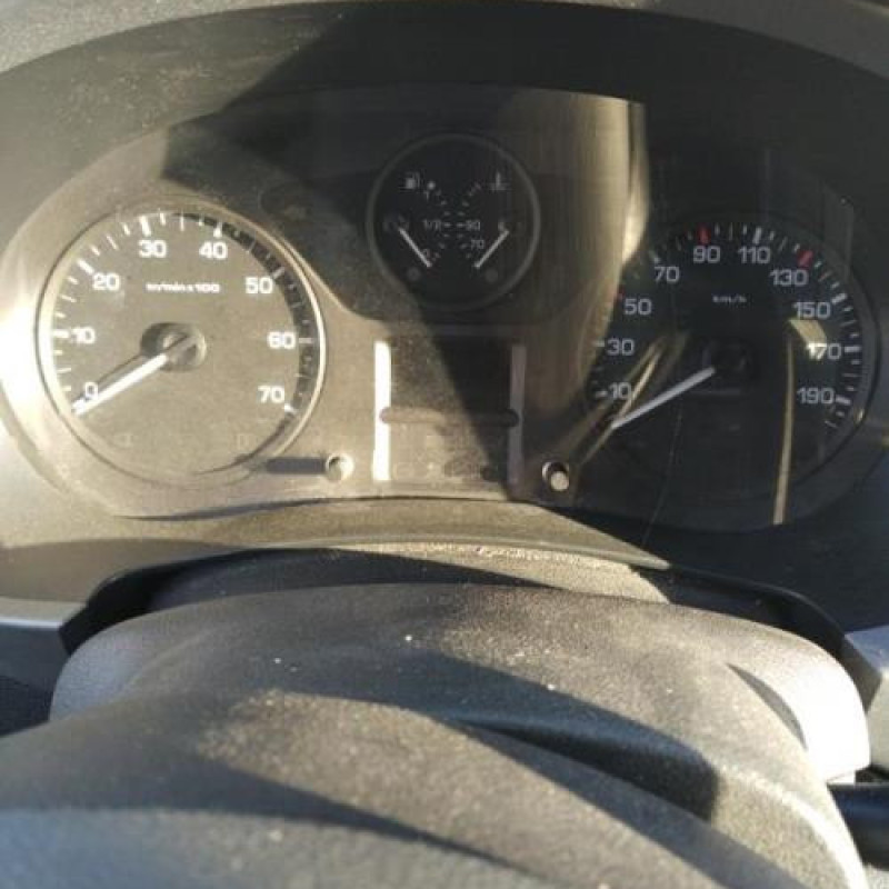 Pretensionneur de ceinture avant droit CITROEN BERLINGO 2 Photo n°12