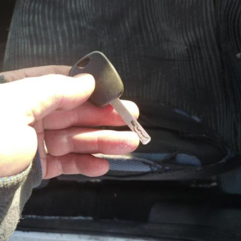 Serrure de porte laterale droite CITROEN BERLINGO 2 Photo n°14