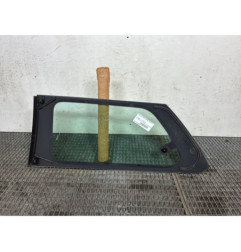 Vitre arriere droit CITROEN C4 CACTUS Photo n°1