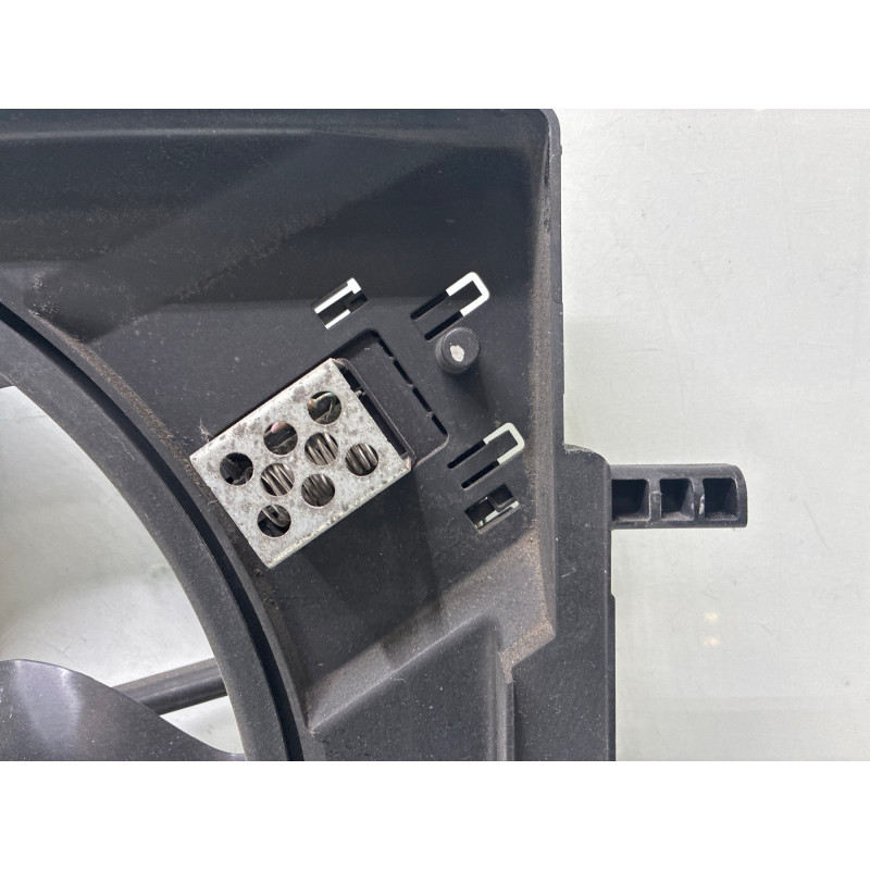 Moto ventilateur radiateur DACIA SANDERO 3 Photo n°4
