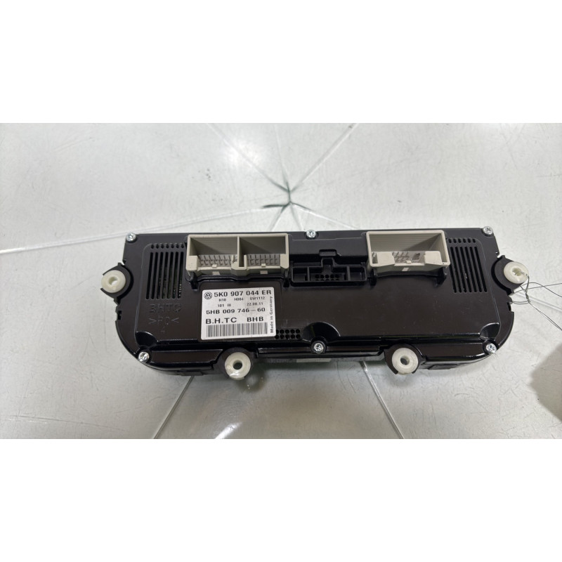 Commande chauffage VOLKSWAGEN GOLF 6 Photo n°5