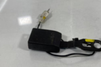 Attache ceinture avant gauche CITROEN BERLINGO 2 Photo n°1