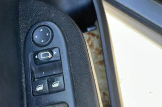 Leve vitre electrique avant droit PEUGEOT 307