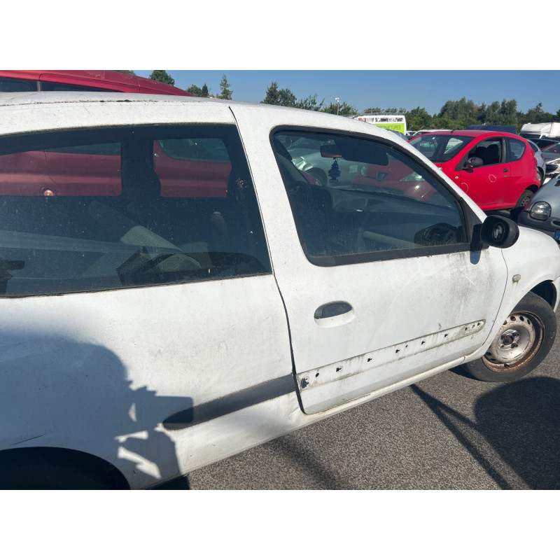 Leve vitre electrique avant gauche RENAULT CLIO 2 Photo n°14
