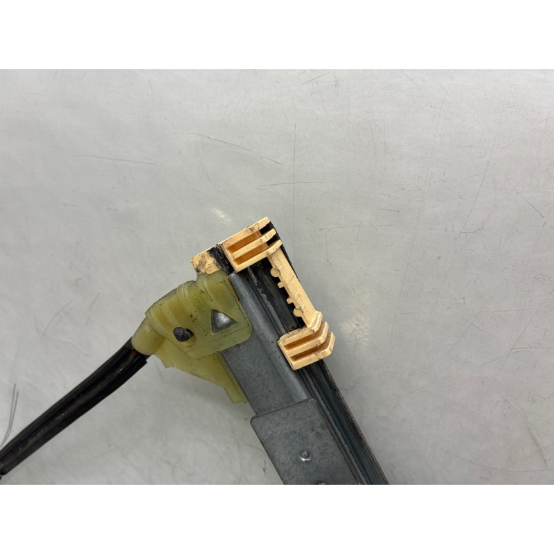 Leve vitre electrique avant droit RENAULT CLIO 2 Photo n°4